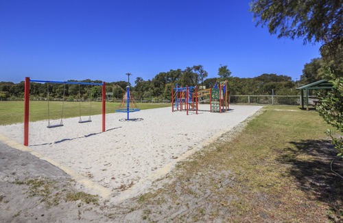 Peaceful Bay House | Cosy cottage close to the South Coast beaches, National Park and Bibbulmun Track