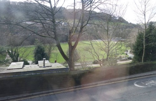 Wadsworth Cottage | Cosy cottage, Hebden Bridge centre, near Rail Station