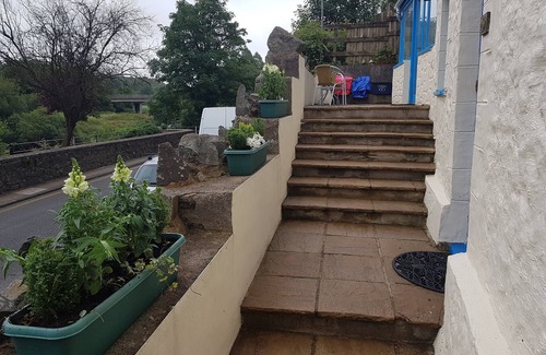 Haverfordwest Cottage | Cosy cottage in the centre of Haverfordwest