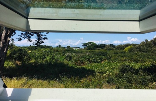 Quiberon House | Cosy cottage with direct access/800m from the sea.