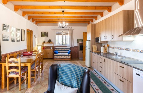 Durcal Other | Cosy cottage with pool, garden and wifi