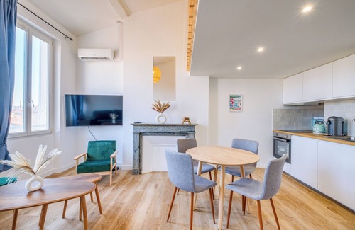 Le Camas Apartment | "cosy"' Elegant, Calm, Central, Bright