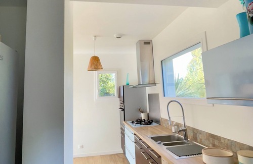 Saint-Jacques House | Cosy family villa, quiet location with private heated pool, near Cannes.