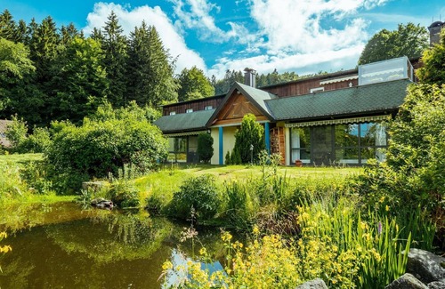 Kurort Brotterode Apartment | Cosy flat in Brotterode with private terrace