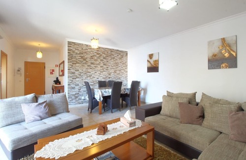 Lagos Apartment | COSY FLAT/QUINTA DAS PALMEIRAS EM LAGOS/FREE WIFI/DOWNTOWN & NEAR BEACHES
