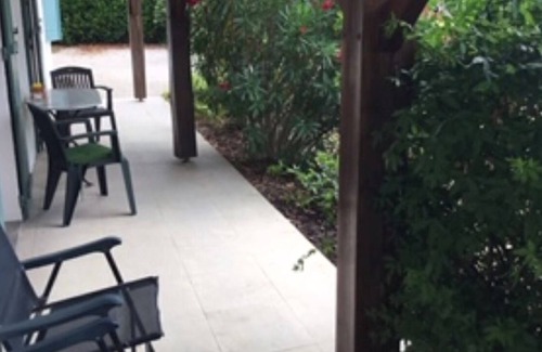 Lalandusse House | Cosy French retreat in a quiet village setting