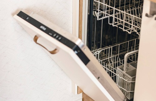 Montbazens Apartment | Cosy, fully-equipped apartment in the heart of the village. Pets welcome!