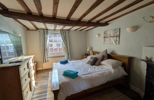 Bewdley House | Cosy Georgian Cottage in the Heart of Bewdley, Worcestershire