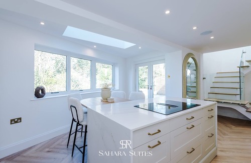 Markington House | Cosy Harrogate Cottage | Couple Retreat | Parking