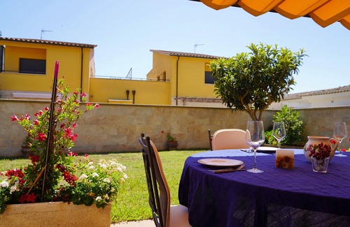Sant Pere Pescador Ski Chalet | Cosy holiday home close to the beach