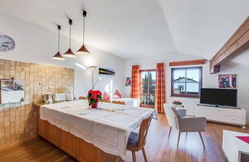 Eggstatt Apartment | Cosy Holiday Apartment "Alpenblick" with Balcony, Terrace & Wi-Fi; Parking Available