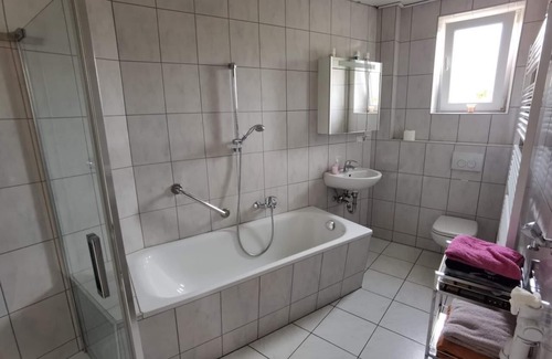 Saarbruecken Apartment | Cosy holiday flat in Herrensohr with garden, barbecue and terrace