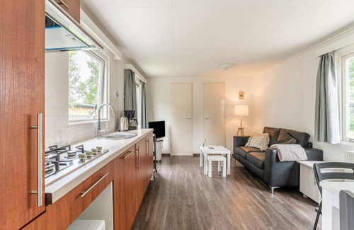 Linde House | Cosy holiday home near Den Ham with garden