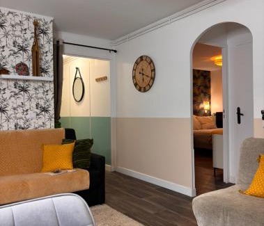 Torcy-le-Grand Apartment | Cosy Home Next To Disneyland & Train