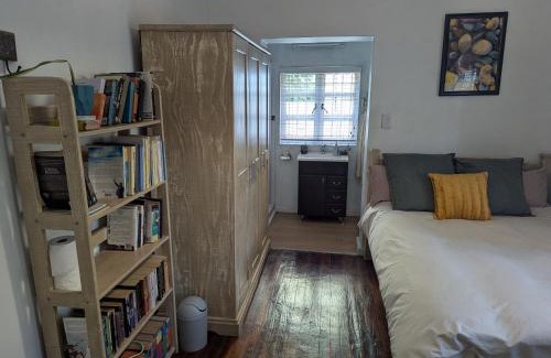 Stellenbosch Bed & Breakfast | Cosy homestay in green area