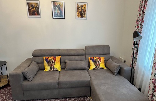 Ghent Apartment | Cosy Homestay with vintage style!