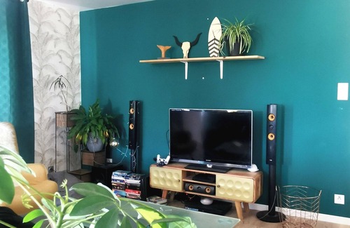 Questembert House | Cosy house decorated for the holidays