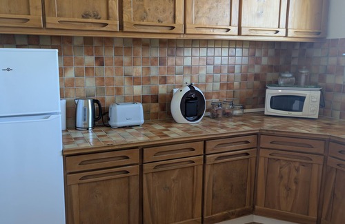 Noyers-sur-Cher Apartment | Cosy little house ideal for a family, 9 minutes from the zoo, close to the castles.