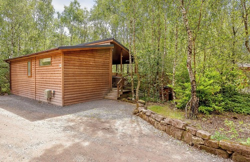 Freehay Ski Chalet | Cosy log cabin with one double.