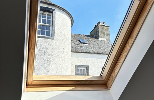 Inveraray Cottage | Cosy Luxury Smugglers' Cottage in the Heart of Inveraray. Sleeps 4 in 2 Bedrooms