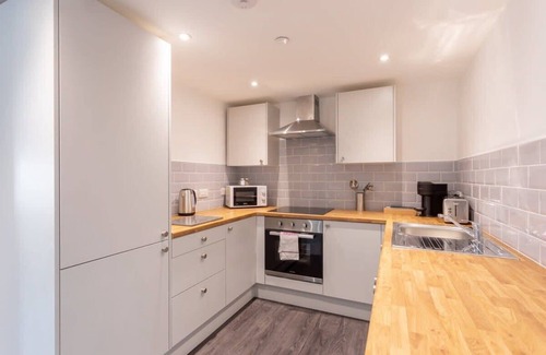 Leeds Apartment | Cosy & Modern 1 Bed Apartment, Leeds