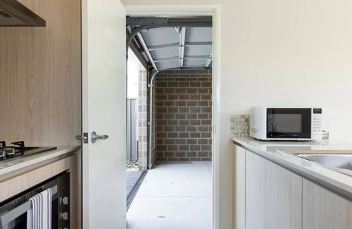 Coolbellup House | Cosy Modern Home close to Fremantle