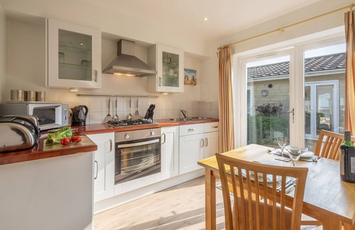 Yarmouth Cottage | Cosy One Bedroom Cottage In Yarmouth (Discounted Ferry Available)