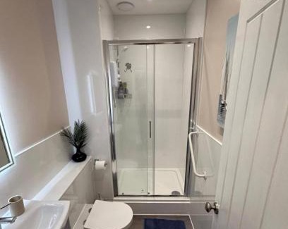 Perth Apartment | Cosy Perth Apartment - City Comforts