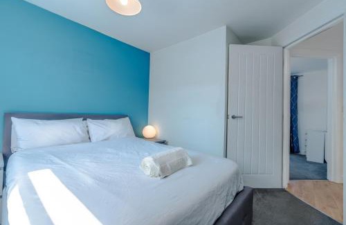 Chute Forest Apartment | Cosy pet-friendly retreat near Stonehenge