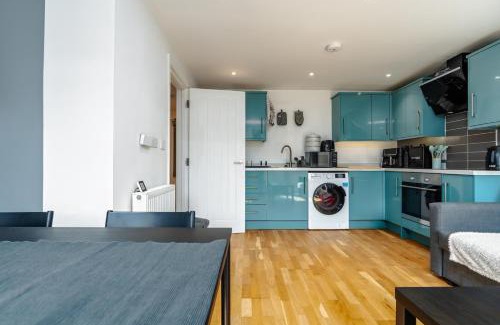 Chute Forest Apartment | Cosy pet-friendly retreat near Stonehenge