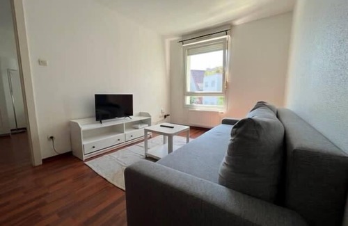Schiltigheim Apartment | Cosy Rent Studio Schiltigheim centre - Tv - Wifi
