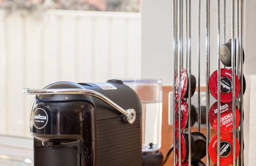 Baldivis House | Cosy Retreat, 10 minutes to beaches! Great for short or long stay holidays.