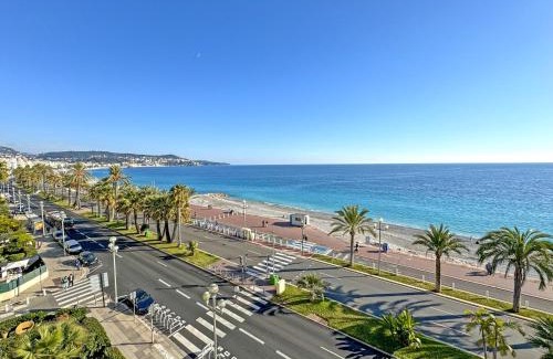 Les Baumettes Apartment | Cosy Sea Front Apartment Nice France