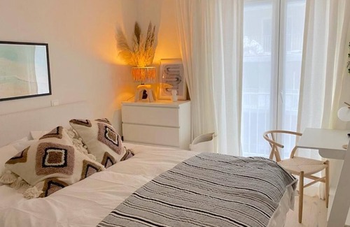 Duinbergen Apartment | Cosy Specious Design Apartment Near the sea