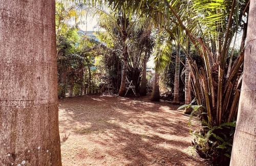 Kisumu Apartment | Cosy Studio 5 minutes to Kisumu CBD With Pool Garden and restaurant.