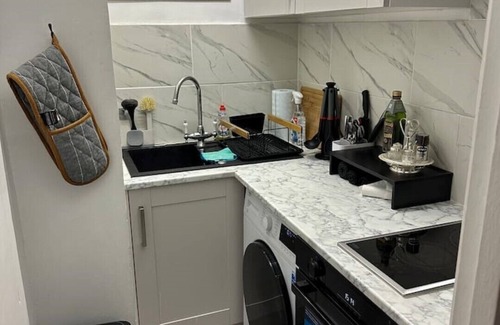 St. Pancras Apartment | Cosy Studio Flat in Central London - Bloomsbury