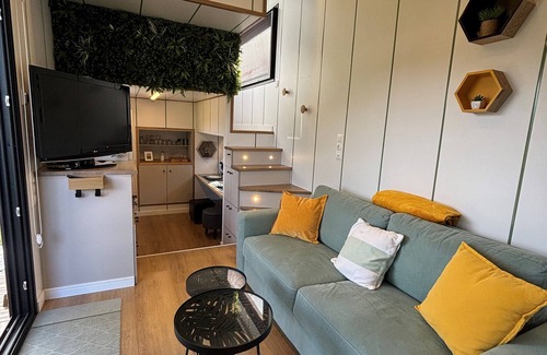 Charavines Ski Chalet | Cosy Tiny House with lake and mountain views