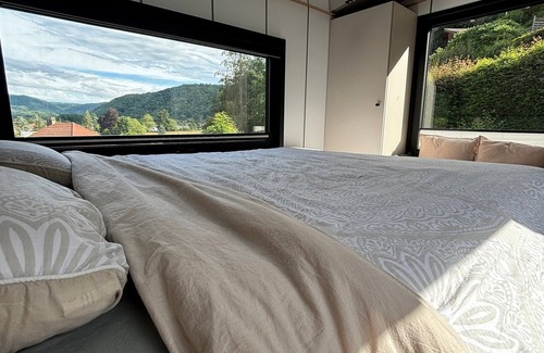 Charavines Ski Chalet | Cosy Tiny House with lake and mountain views