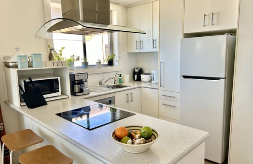 Ballina Apartment | Cosy unit with delightful park and water views. Perfect for a family holiday!