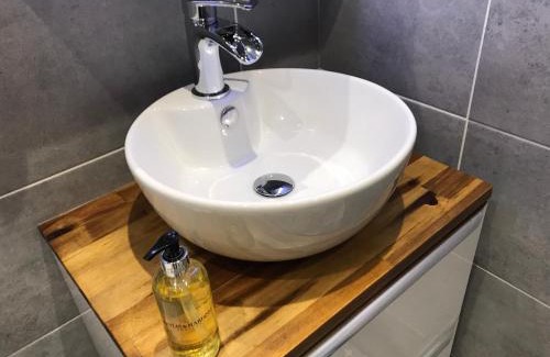 Roath Apartment | Cosy Vibes Central Cardiff House