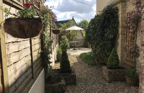 Chedington Cottage | Cosy Victorian Cottage in Chedington, West Dorset