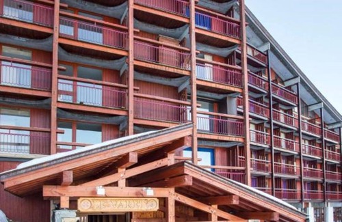 Arc-1950 Apartment | Cosy with balcony & Near the Slopes 1067