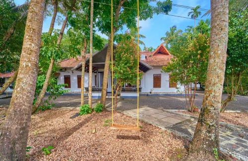 Mankombu House | Cotelac Heritage Lake Resort by VOYE HOMES