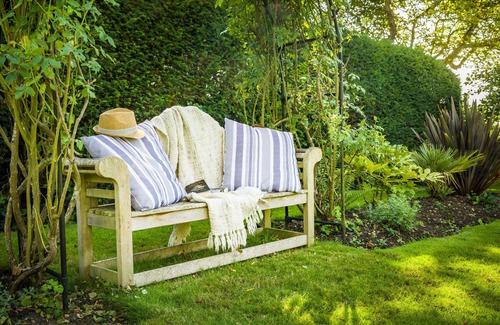 Wickhamford Cottage | Cotswold Country Cottage, peaceful Cotswolds location Worcesterhire border