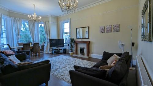 Montpellier Apartment | Cotswold VIP Regency Lodge