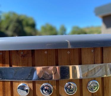 Grandeyrolles Ski Chalet | Cottage 2 à 4 personnes ,au cœur des volcans