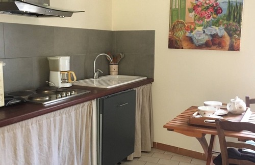 Vogue Apartment | Cottage 200 meters from the beach