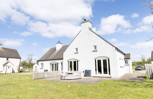Northern Ireland Cottage | Cottage, 3 Bed,sleeps 7, Free Parking