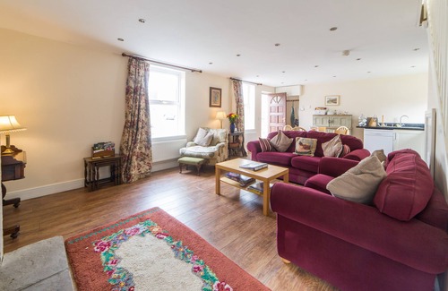 Lamesley Cottage | Cottage 4 Star Gold Set in Peaceful Countryside nr Newcastle, Durham & Beamish