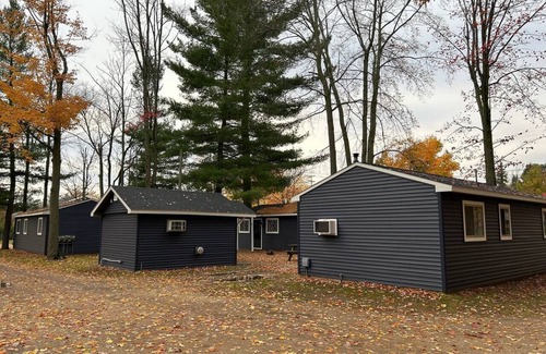 Lake City Cabin | Cottage #5 The Coneflower, 1 Bedroom Cottage